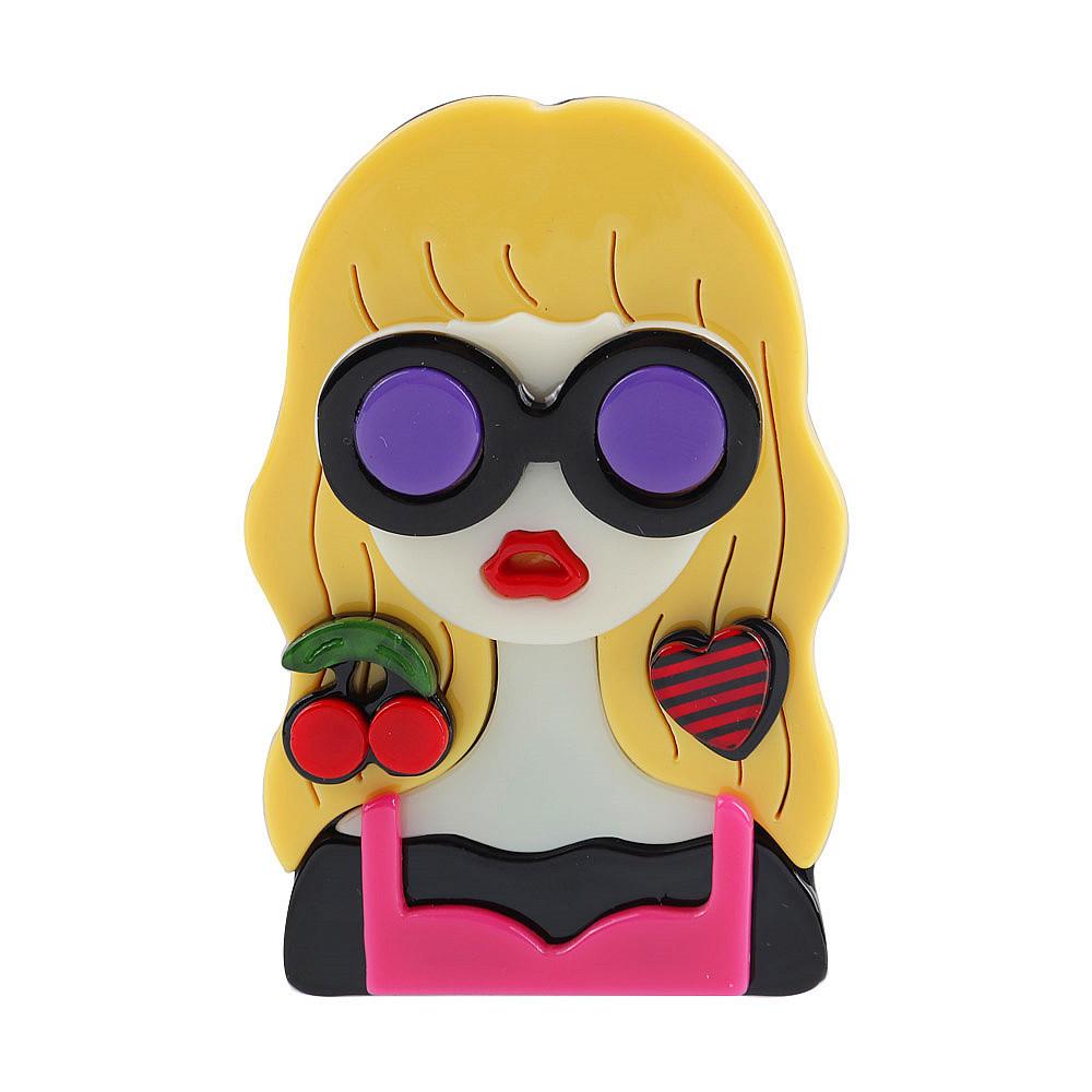 New Design Unique Lady Figure Acrylic Brooch Pins For Women Girls Brooches Pins Lapel Badges Bag Decorations Party Dress Jewelry