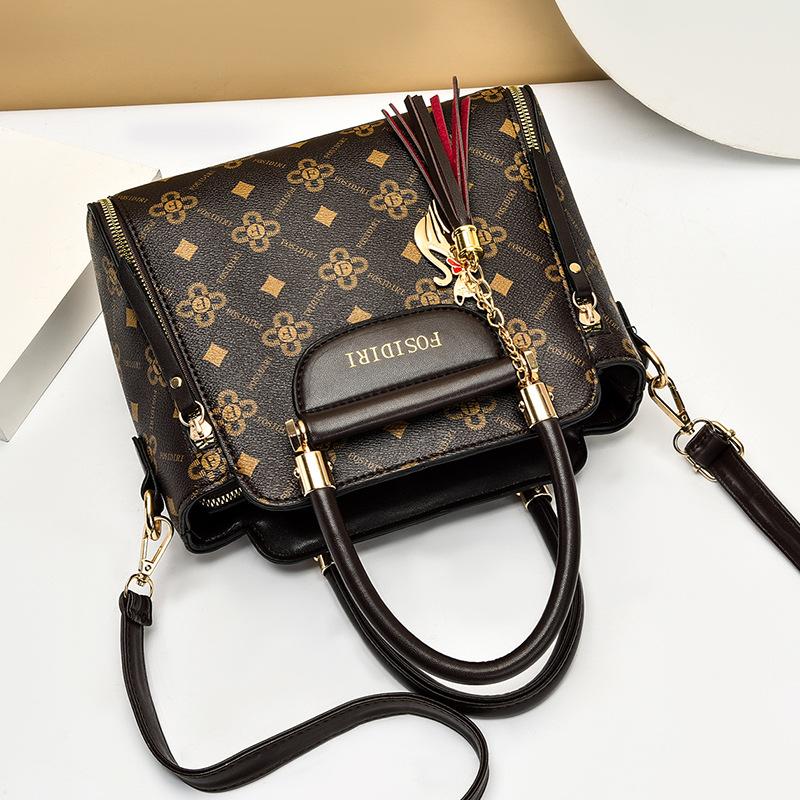 Большая вместительная сумка — фото 4