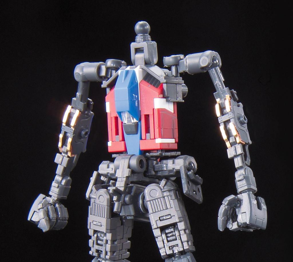 1/144 Scale RX-78-2 Gundam Model Kit - Color Separated Plastic Model