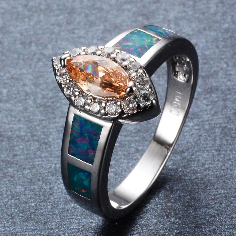 

Vintage Platinum KT Blue Champagne Horse Eye Women s Versatile Ring No. 9