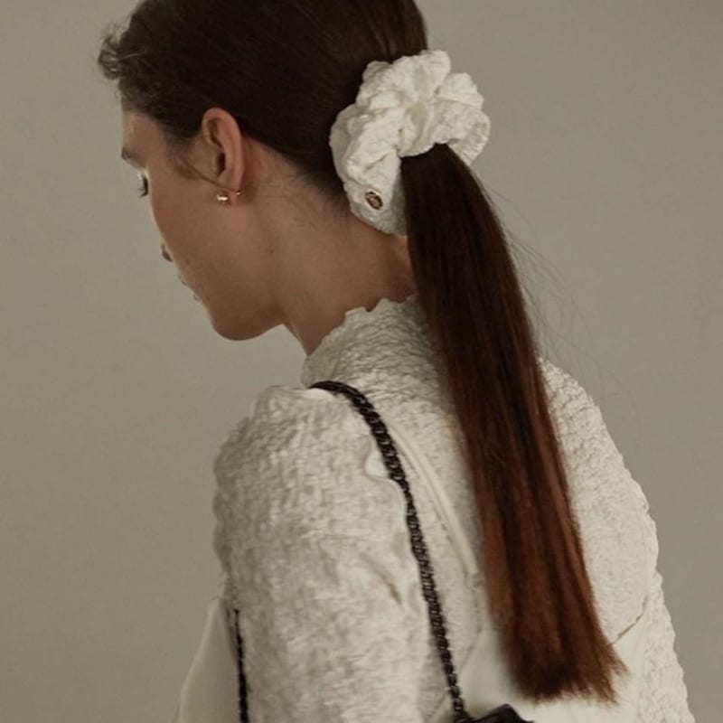 BEMUSE MANSION Crinkle Charm Scrunchie - 3colors