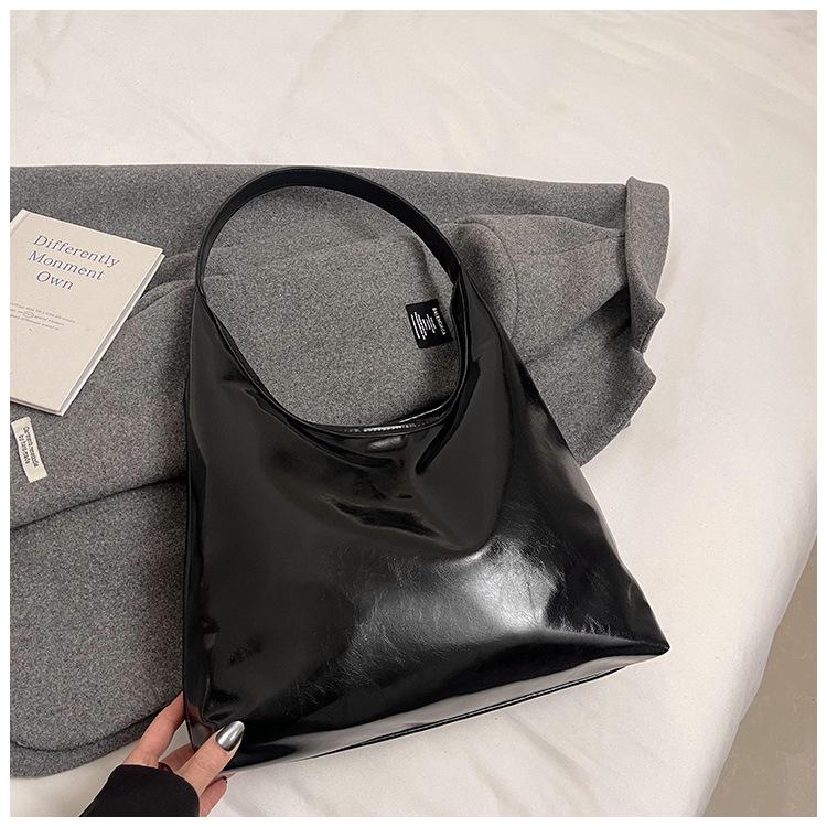 2024 Trendy Women's Versatile Large-Capacity Shoulder Tote Bag