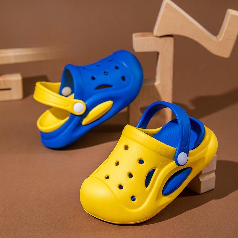 Sandwich Children's Shoes with Anti-slip and Anti-odor Feature, Suitable for Boys and Girls' Flip-flops