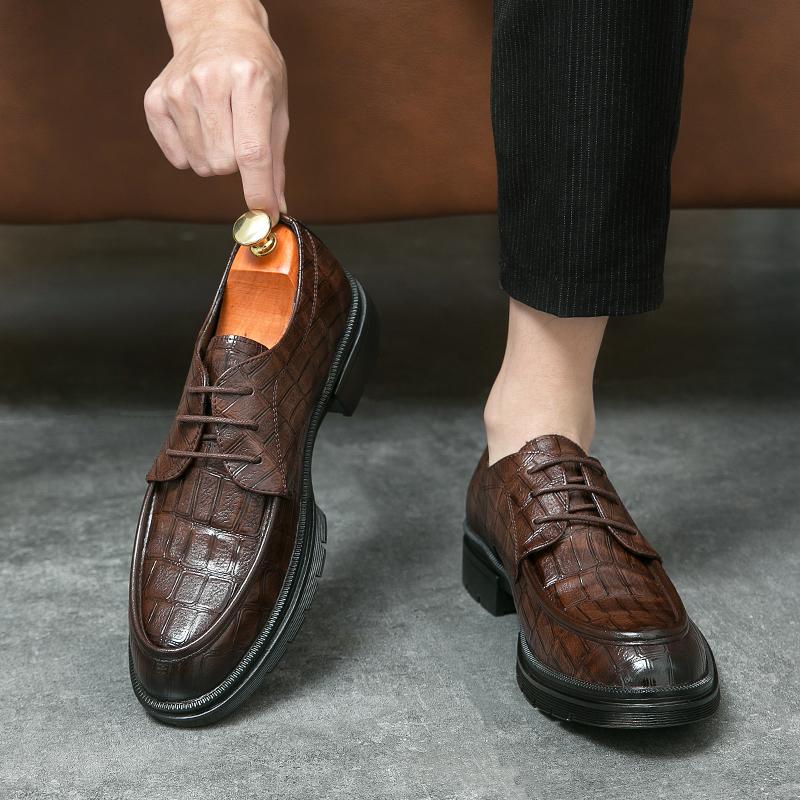 Fashion British Style Brown Men's Leather Casual Shoes Interview Business Formal Shoes Anti Slip Lace Up Men's Banquet Wedding Shoes