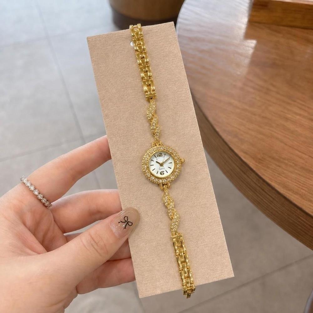Small Dial Women Watch Round Bracelet Ladies Wristwatch Luxury Diamond Inlaid Watch Daily Use