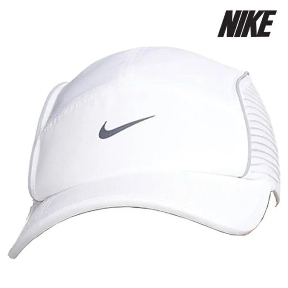 Cap /W3- FJ0736-100 / Dri-FIT ADV Fly Unstructured Aerobill Cap FREE