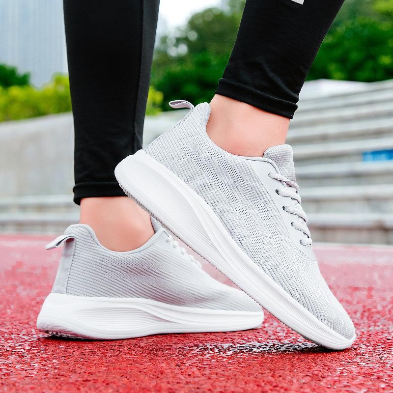 Foreign Trade 2025 Popular Men's Breathable Mesh Casual Sports Walking Shoes Lightweight Shock Absorption Wide Head Wide Last Casual Shoes