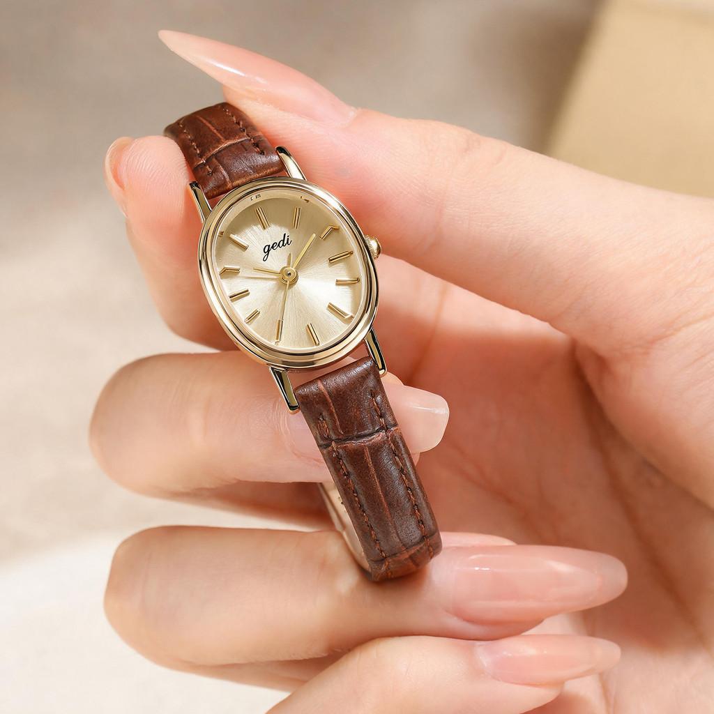 Womens Elegant Oval Watch With Leather Strap Quartz For Casual Wear