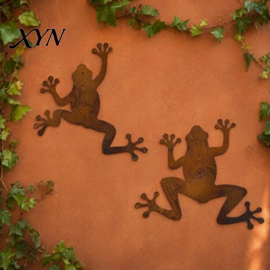 Wooden Door Iron Decor 2Pcs Metal Gecko Frog Wall Art, Rustic Lizard for Outdoor Garden, Anti-rust Patio & Yard, Distressed Finish Animal Hanging