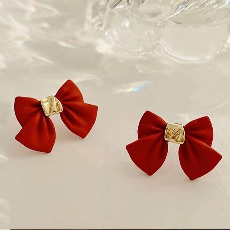 Orecchini pendenti con nodo a fiocco di cristallo di nuova moda per le donne Orecchini pendenti con zirconi a forma di cuore di perla rossa Regali di gioielli per festival di Capodanno di Natale