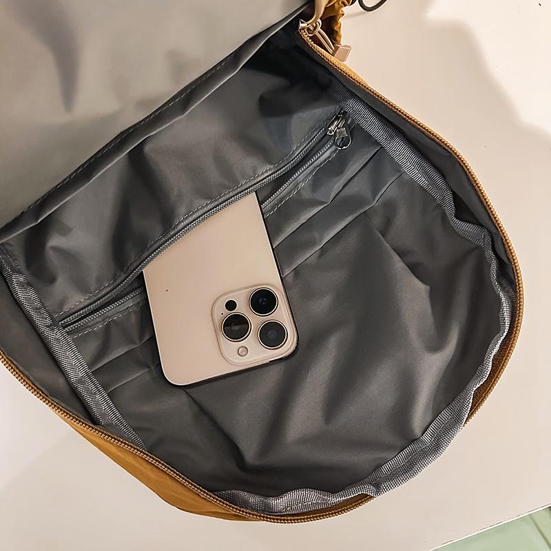 Student Schoolbag Men's Large Capacity Outdoor Travel Backpack Lightweight Women's Backpack