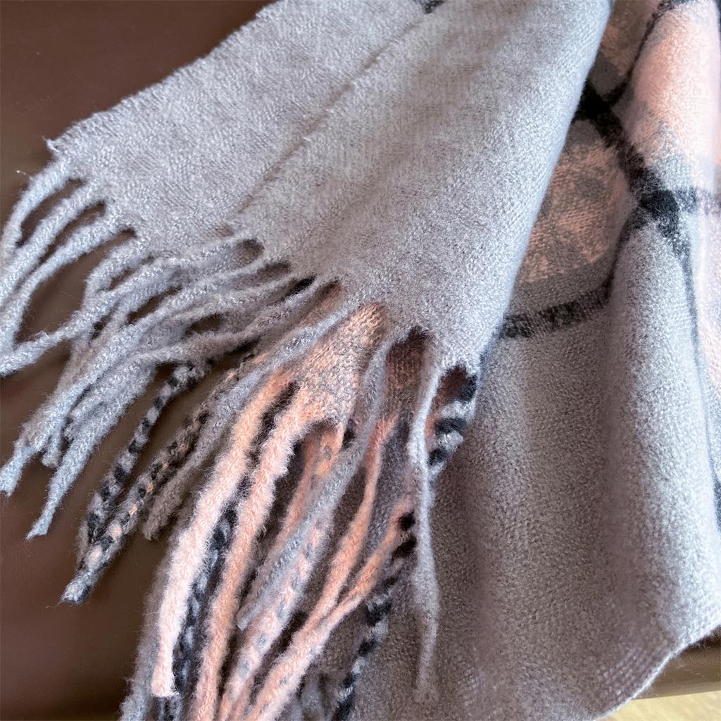 Winter Women Scarf Thick Warm Tassels Shawls Pashmina Stripe Designer Neckerchief Cashmere Lady Luxury Bufanda