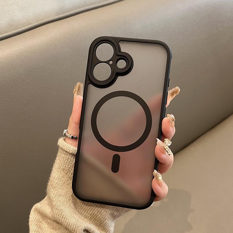 Applicable To IPhone16 Skin-sensitive Magnetic Charging Mobile Phone Case Oil Spray Apple 15proMax Matte Anti-fall 14 Protective Case