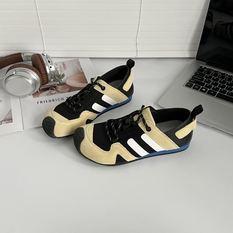 

The new mesh breathable retro women s leather sports running is versatile for spring and summer 35