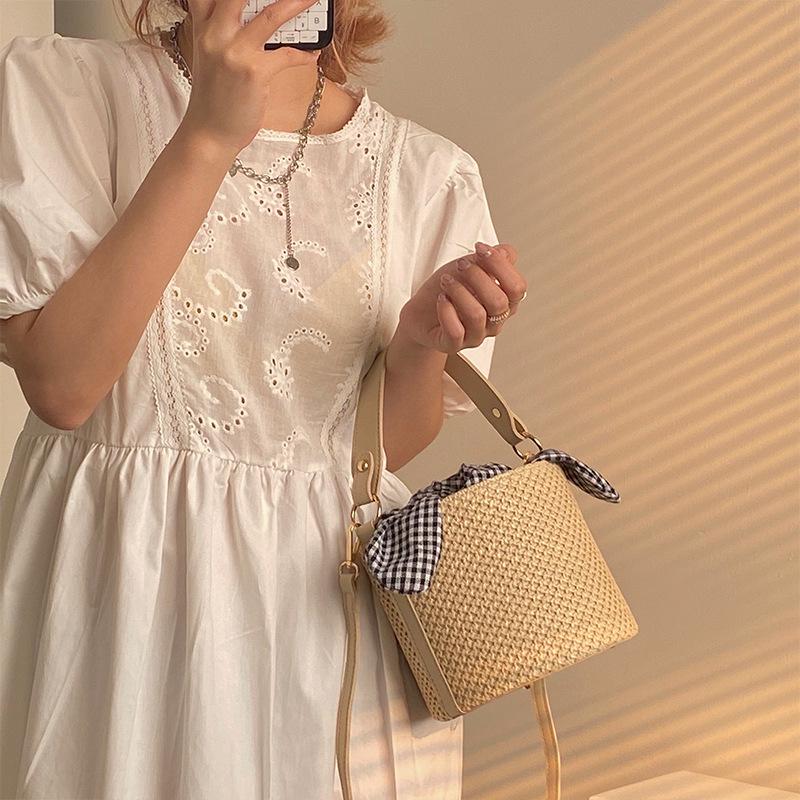 2025 Bow Plaid Straw Bucket Bag: Versatile Crossbody & Shoulder Handbag for Women