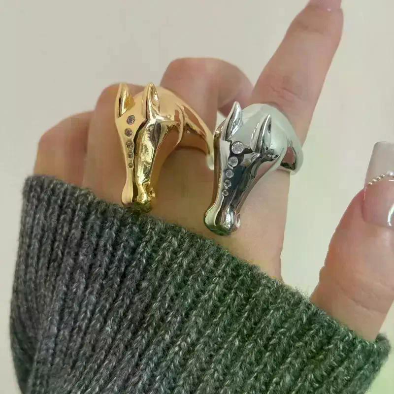 Light Luxury Exaggerated Personalized Metal Horse Head Ring Zircon Inlay Horse Fashion European American Style Ring Jewelry