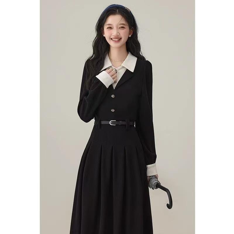 New Xiaoxiangfeng Black Fake Two-piece Dress, Children's Autumn and Winter Teaching Interview Commuting Temperament Long Dress