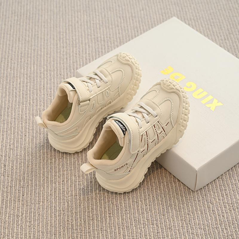 

2025 new students spring boys and girls sports shoes girls breathable casual shoes versatile children boys dad shoes 26-30 yards FCL shot 50 pairs