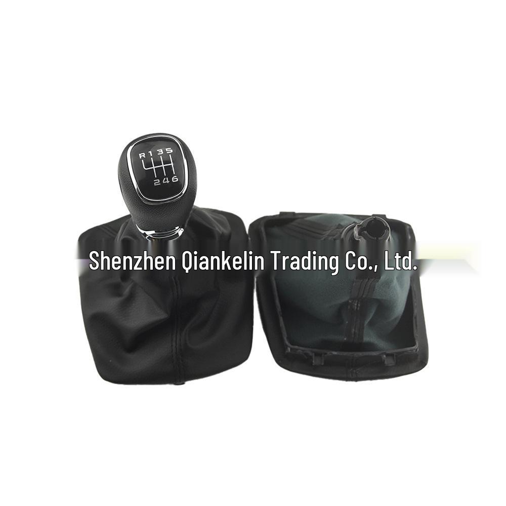 Chrome Gear Shift Knob with Leather Boot for Skoda Octavia A5/A6 (2004-2012)