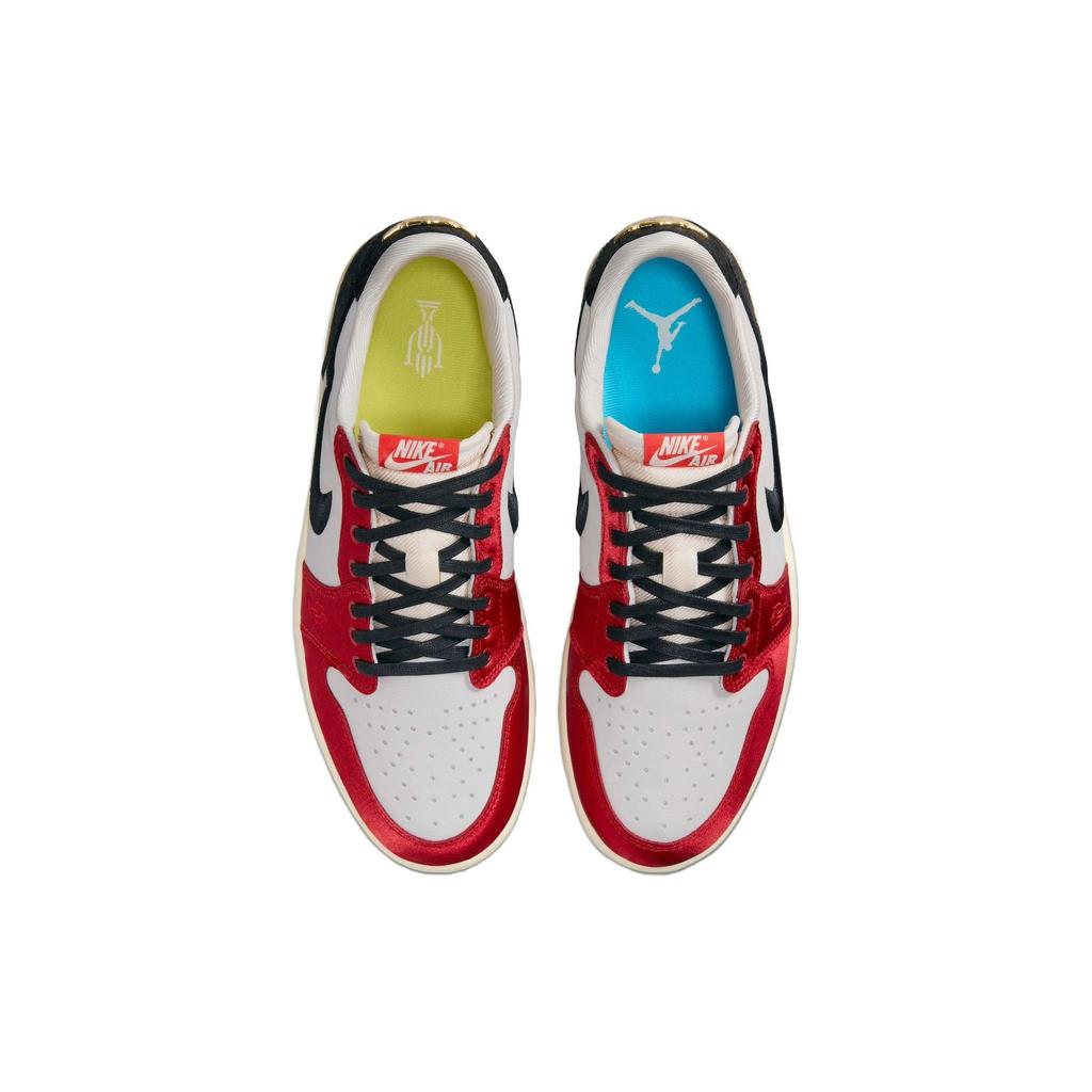 Trophy Room x Air Jordan 1 Retro Low OG SP Rookie Card - Away Unisex Tenisky Red Sail Black FN0432-100