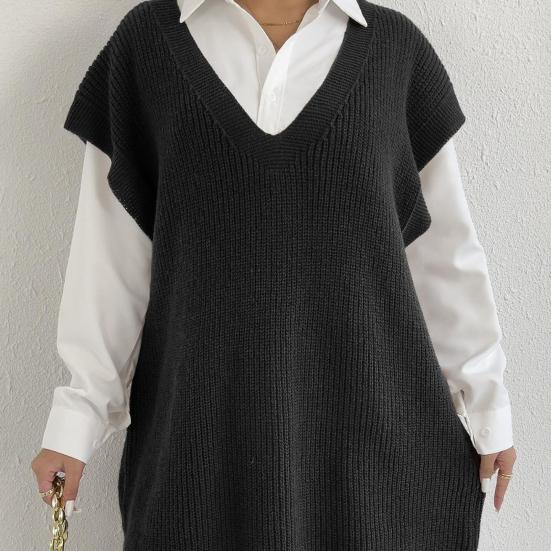 Women Sweater Vest V-Neck Sleeveless Solid Color Knitting Vest Loose Fit Side Split Design Casual Sweater Vest