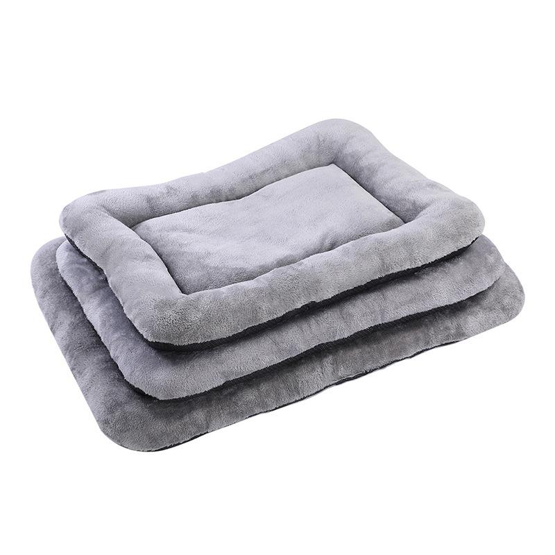 Pet Mat Short Plush Comfort Thickened Warm Cats and Dogs Universal Breathable Dog Bed Dog Mat Sleeping Mat Pet Supplies
