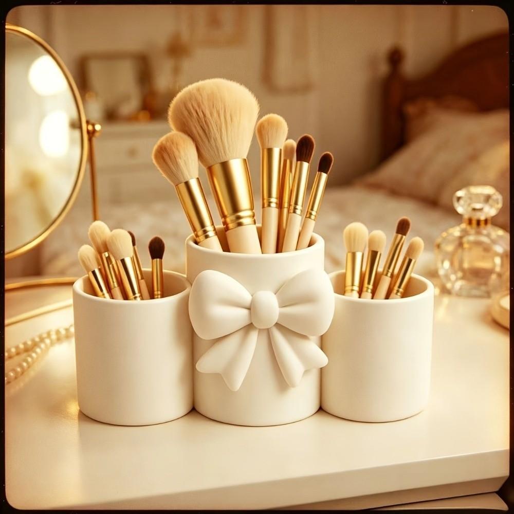 Ornaments Makeup Brush Holder Embossed Bow Desktop Decoration Decorative Pencil Organizer Bedroom