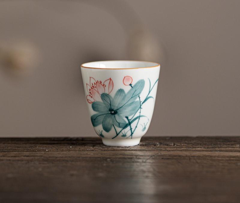 Handbemalte Keramik-Teetasse Unterglasur Blau Lotus Bambus Orchidee Teezeremonie Tasse Chinesisches Gongfu Tee-Set