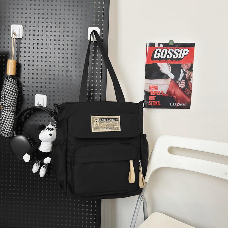 Unisex Large Capacity Messenger Bag - Korean & Japanese Style Student Commuter Shoulder Bag
