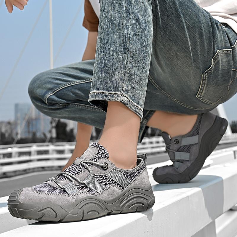 Fashion Men's Breathable Mesh Sports Sandals Lightweight Walking Shoes Outdoor Beach Flats Hollow Out Mens Sneakers Classic Mens Loafers