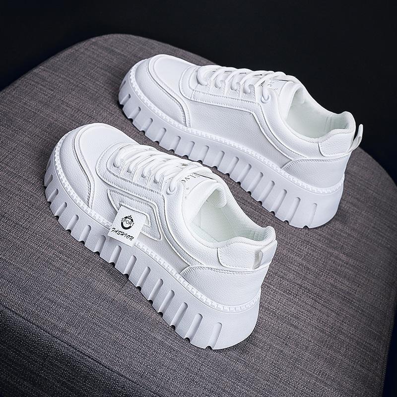 Casual Korean version of little white shoes women's thick baseplate shoes women's 70 new autumn 22 student tide shoes 1 versatile 2025