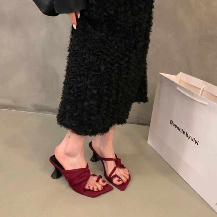

Niche design French cool slippers fairy shoes wear 2024 new summer temperament high heels sandals 35 бордовый