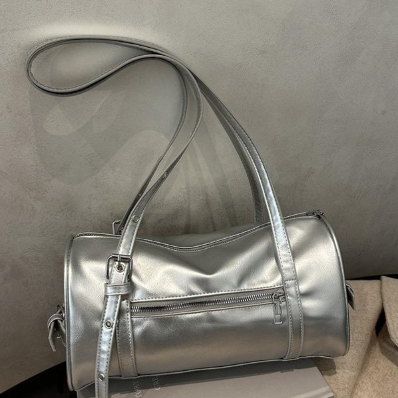 A Large-capacity Boston Large Bag with A High-end Feel and A Niche Commuter Underarm Pillow Bag