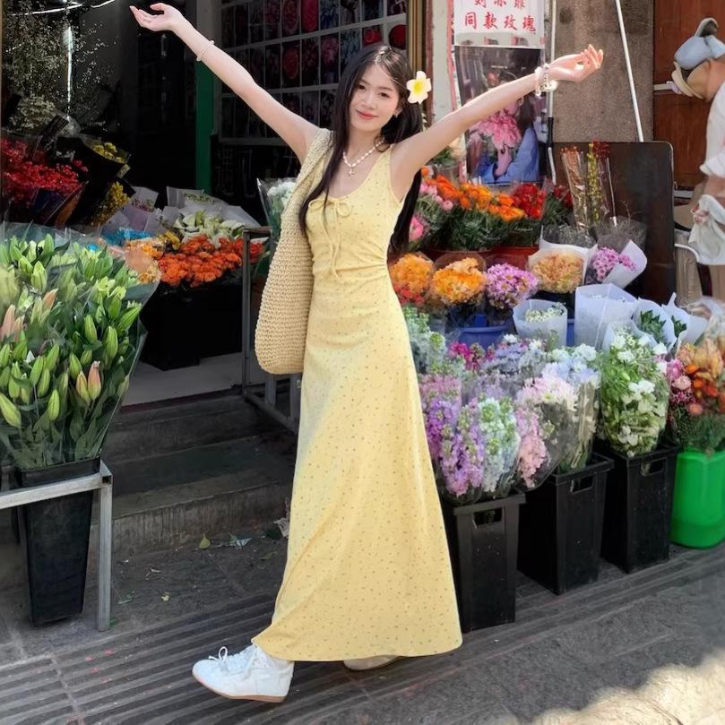 Yellow floral suspender dress women's summer sleeveless vest skirt French sweet wind waist long dress a word skirt