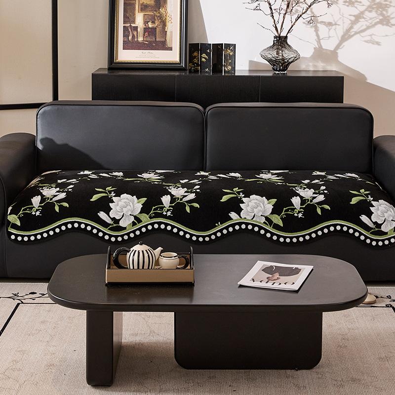 Retro Special-Shaped Sofa Cushion Universal In All Seasons, New Leather Sofa Seat Cushion, Non-Slip Light Luxury High-End Sofa Cover Towel