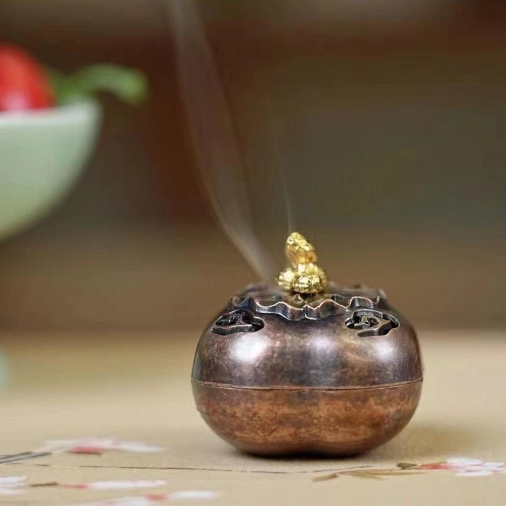 Mini Small Incense Burner Alloy Incense Burner Small Xiangyun Pan Incense Burner Ornament