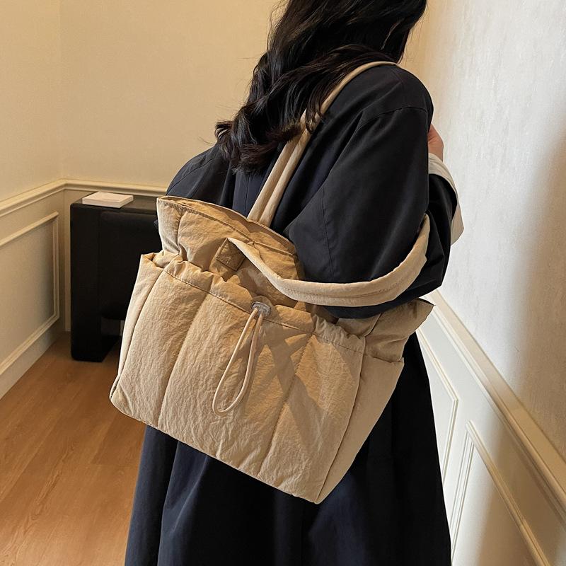 Women Stylish Cott Shoulder Bag Large Capacity Lightweight Tote Handle Bag Pure Color Simple Texture Versatile Storage Bags