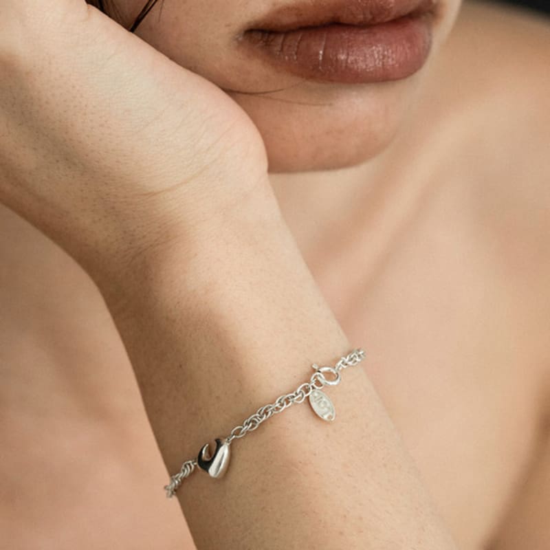 

Love of the Bush LARGE WEAVE B 17.5CM