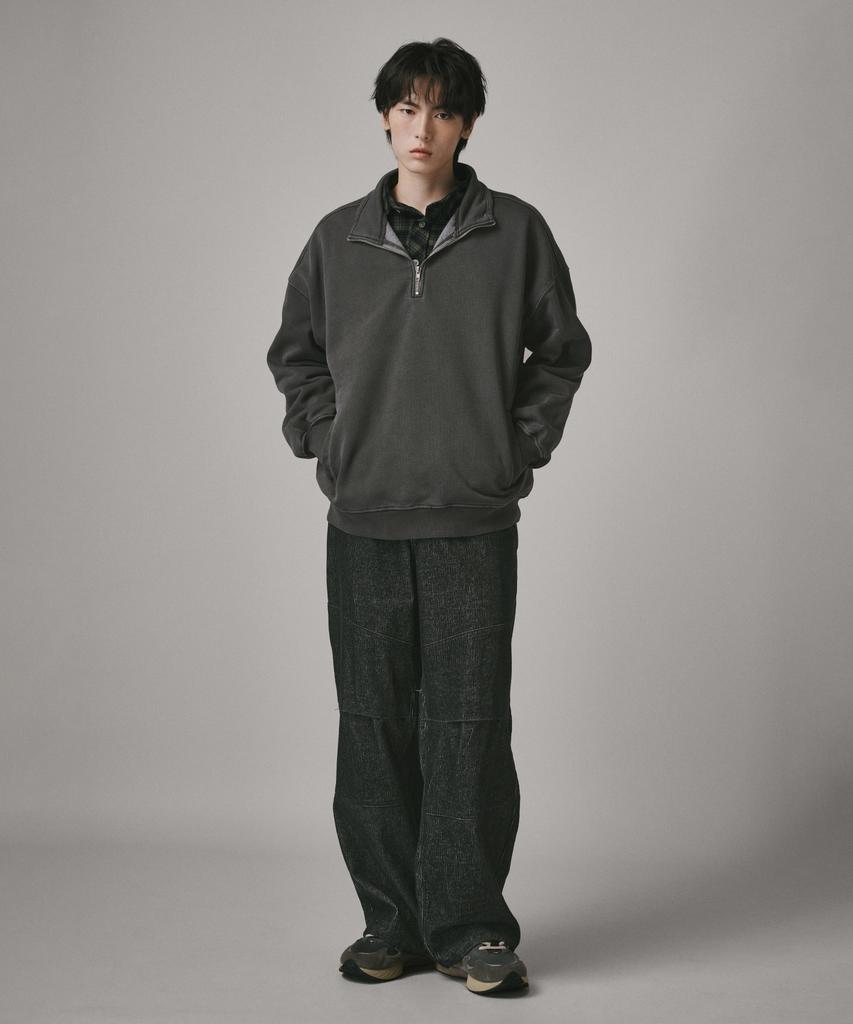 Beodeonteu Garment-Dyed Half Zip Fleece Sweatshirt [Charcoal]