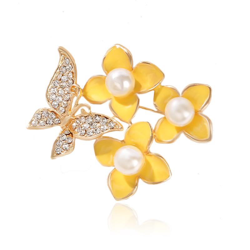 

SKEDS Elegant Women Enamel Flower Pearl Brooches Pins Fashion Crystal Butterfly Plant Jewelry For Lady Clothing Coat Brooch Pin