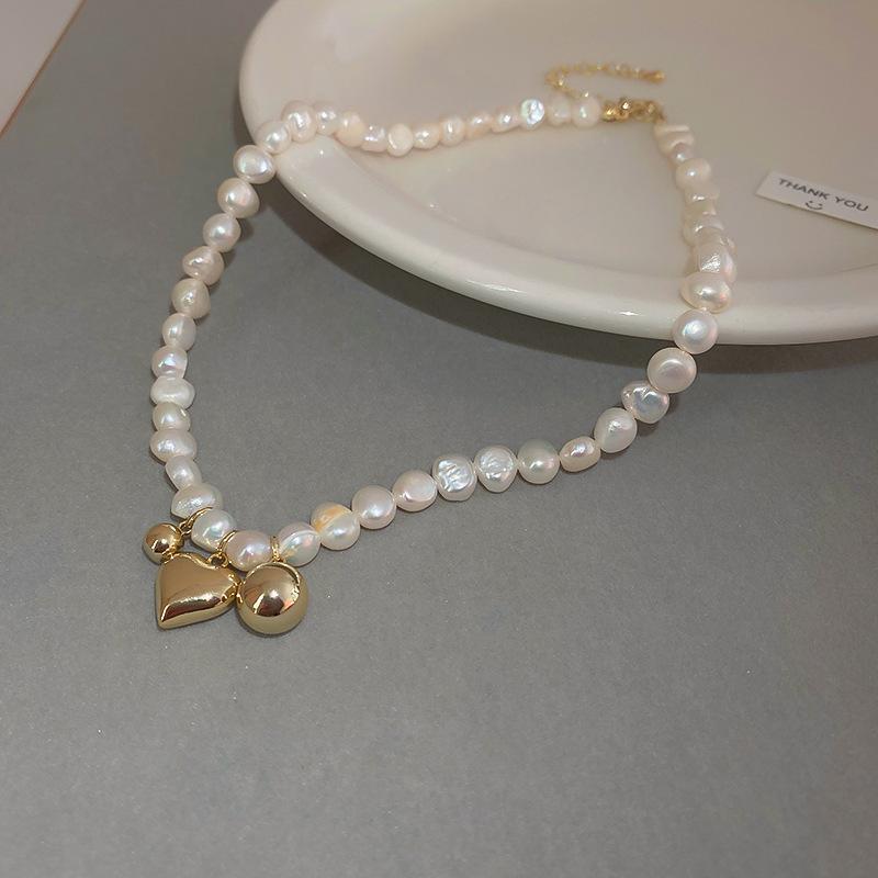 Freshwater Pearl Love Round Bead Necklace Design Sense Neck Chain Collarbone Chain Temperament Necklace Accessories