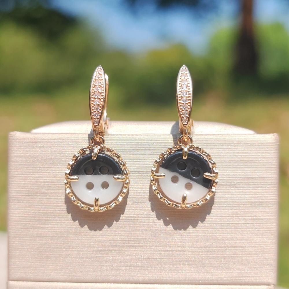 

1 пара модных трехцветных круглых пуговиц висячие серьги для женщин кубический цирконий ювелирные изделия аксессуары для рождественской вечеринки чёрный