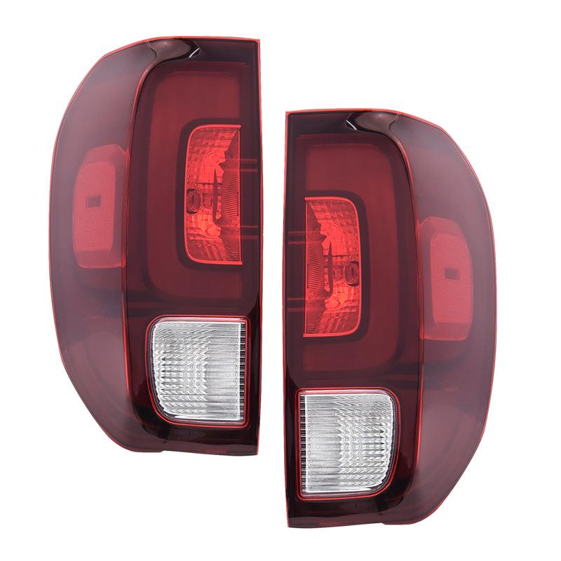 

Honda Ridgeline 2017-2023 Halogen Taillight Assembly Right