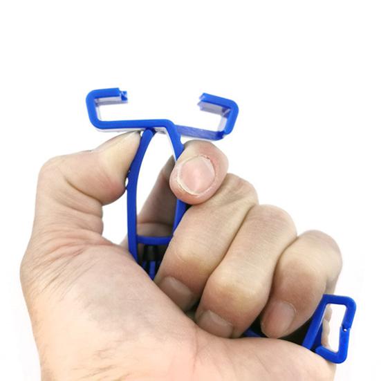 4Pcs Plastic Glove Clip Heavy Duty Outdoor Construction Work Glove Holder Multifunction Camping Hiking Glove Towel Hat Clamp Hanger Keeper Grabber