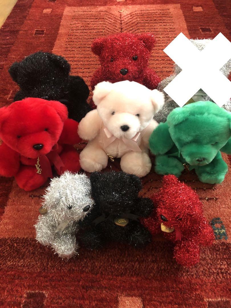 

[USED] 8 teddy bears