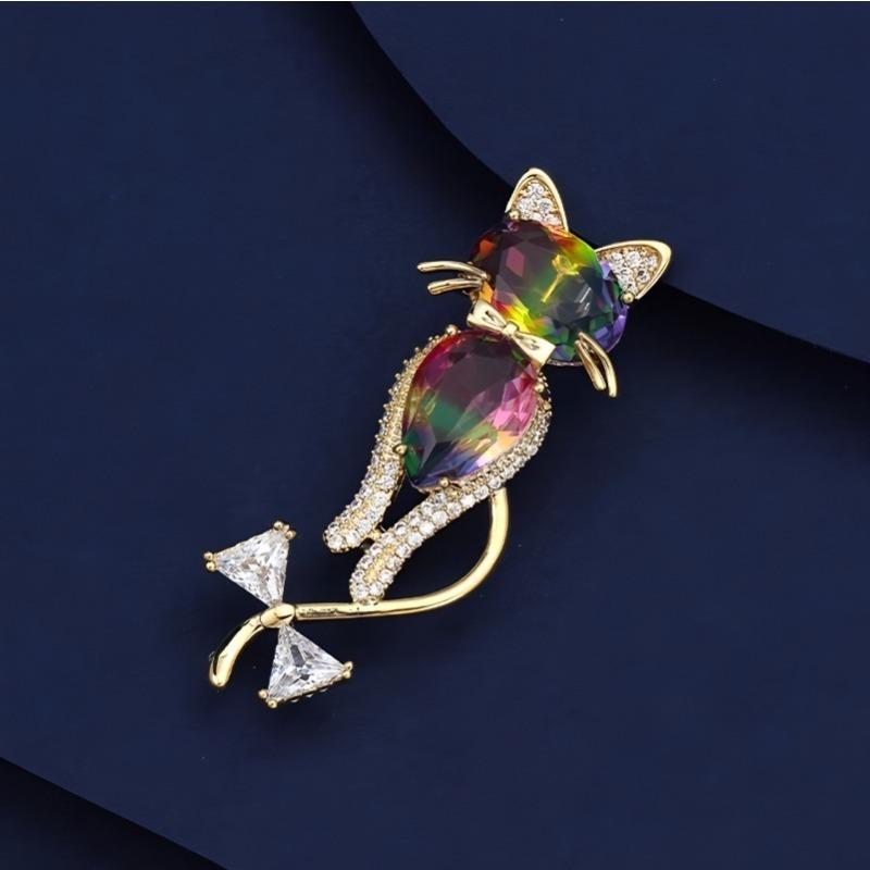 Persian Cat Brooch, High-end Women's Simple Crystal Animal Brooch, Niche Design Sense Brooch