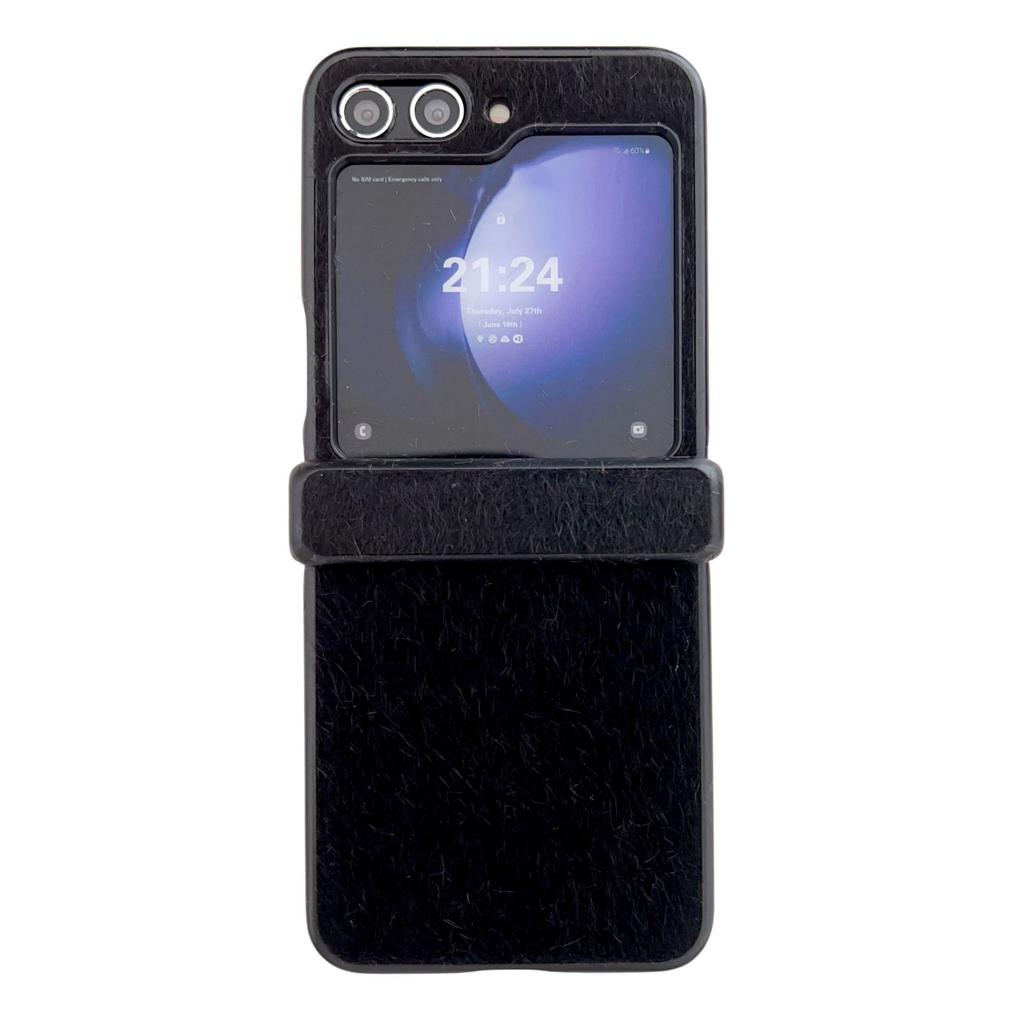 Samsung Z Flip 3/4/5/6/7 Mink Plush Three-Section Case