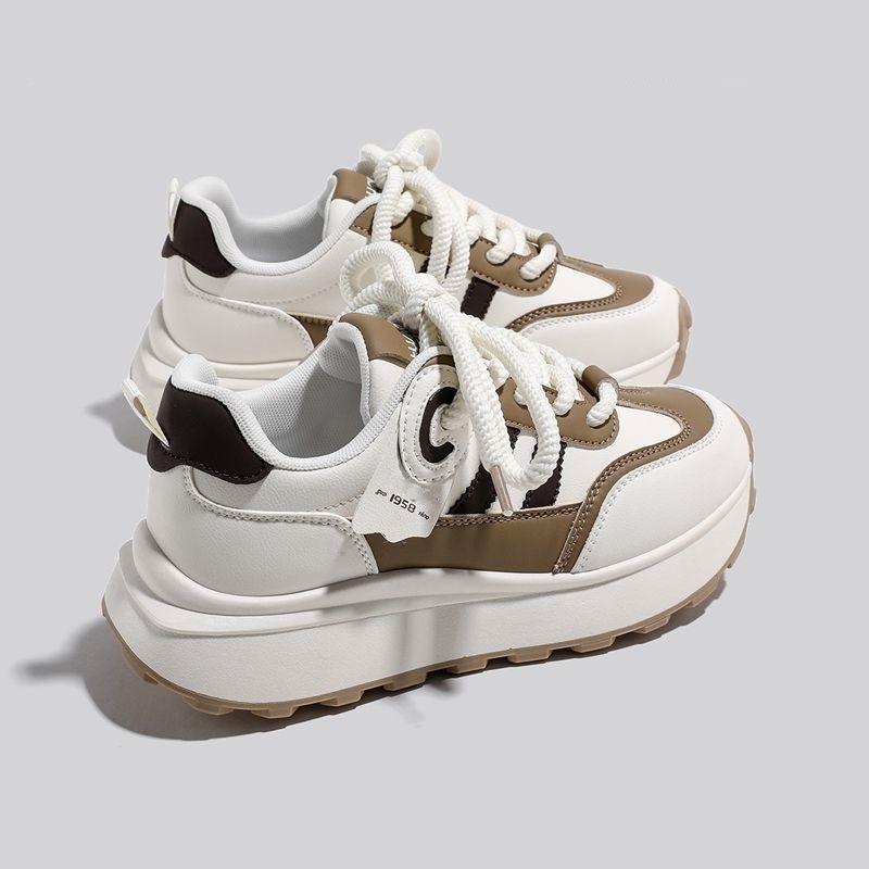 Lightweight sports shoes women's feet small Forrest Gump shoes spring 2025 new popular soft sole versatile foreign trade dad shoes