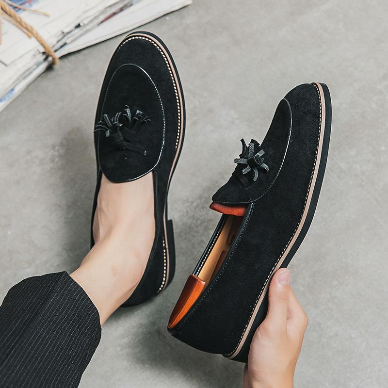 Men's Shoes Spring and Autumn Retro Fashion Large Size Casual Shoes One Foot Lazy Shoes Trend Foot Cover Young Men's Leather Shoes