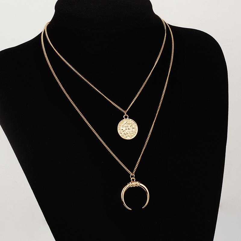 2019 European and American fashion trendy brand alloy jewelry, exaggerated personality multi-layer moon disc pendant necklace